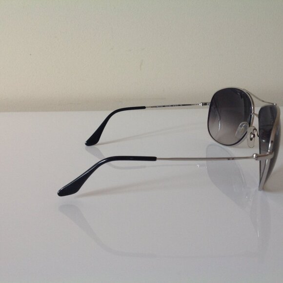 Ray Ban Sunglasses - Picture 2 of 6